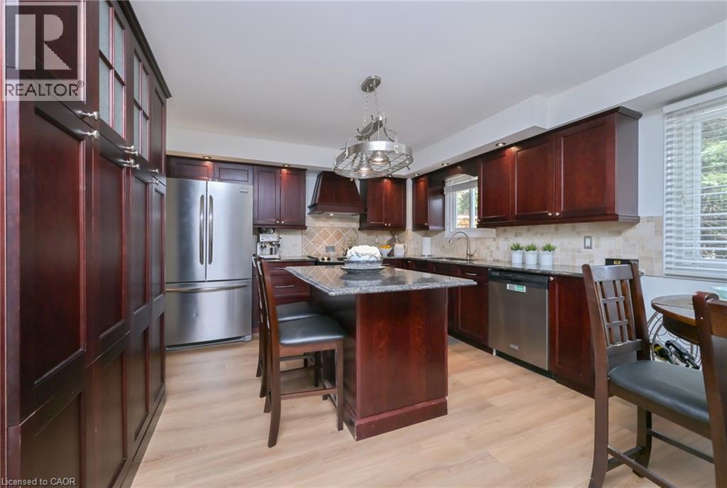 14 Ramsgate Court, Brampton, Ontario  L6Z 1W4 - Photo 11 - 40861938