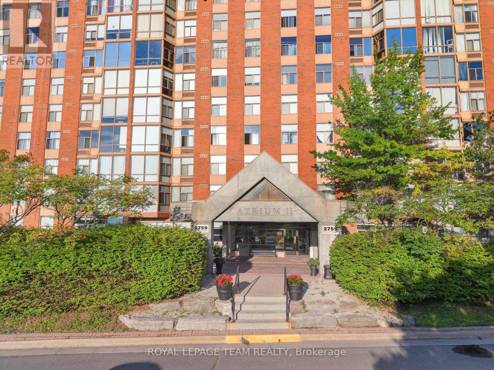 501 - 2759 Carousel Crescent, Ottawa, Ontario  K1T 2N5 - Photo 2 - X13831396