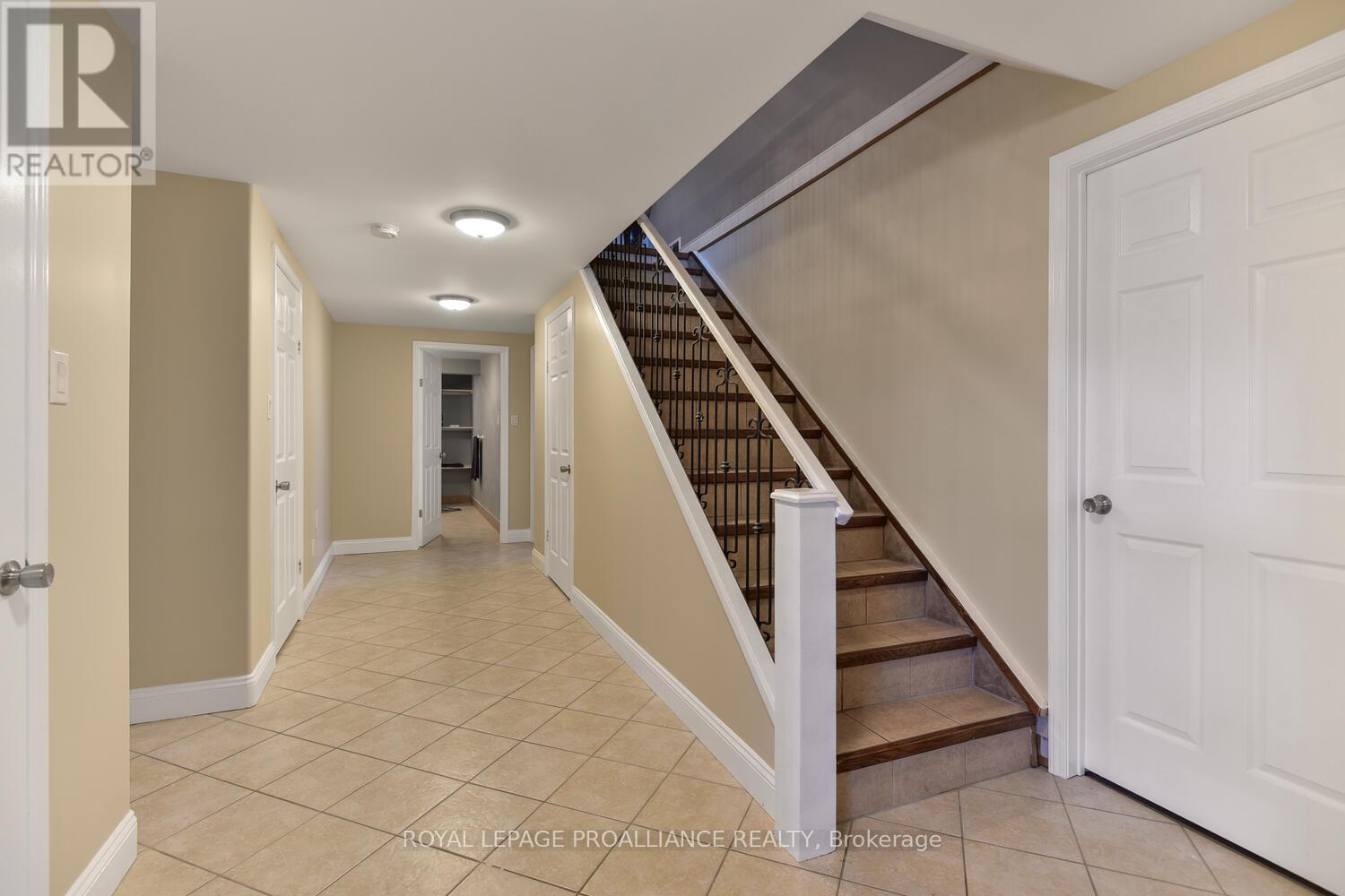 1367 Hallecks Road E, Elizabethtown-Kitley, Ontario  K6V 5T3 - Photo 28 - X13831414