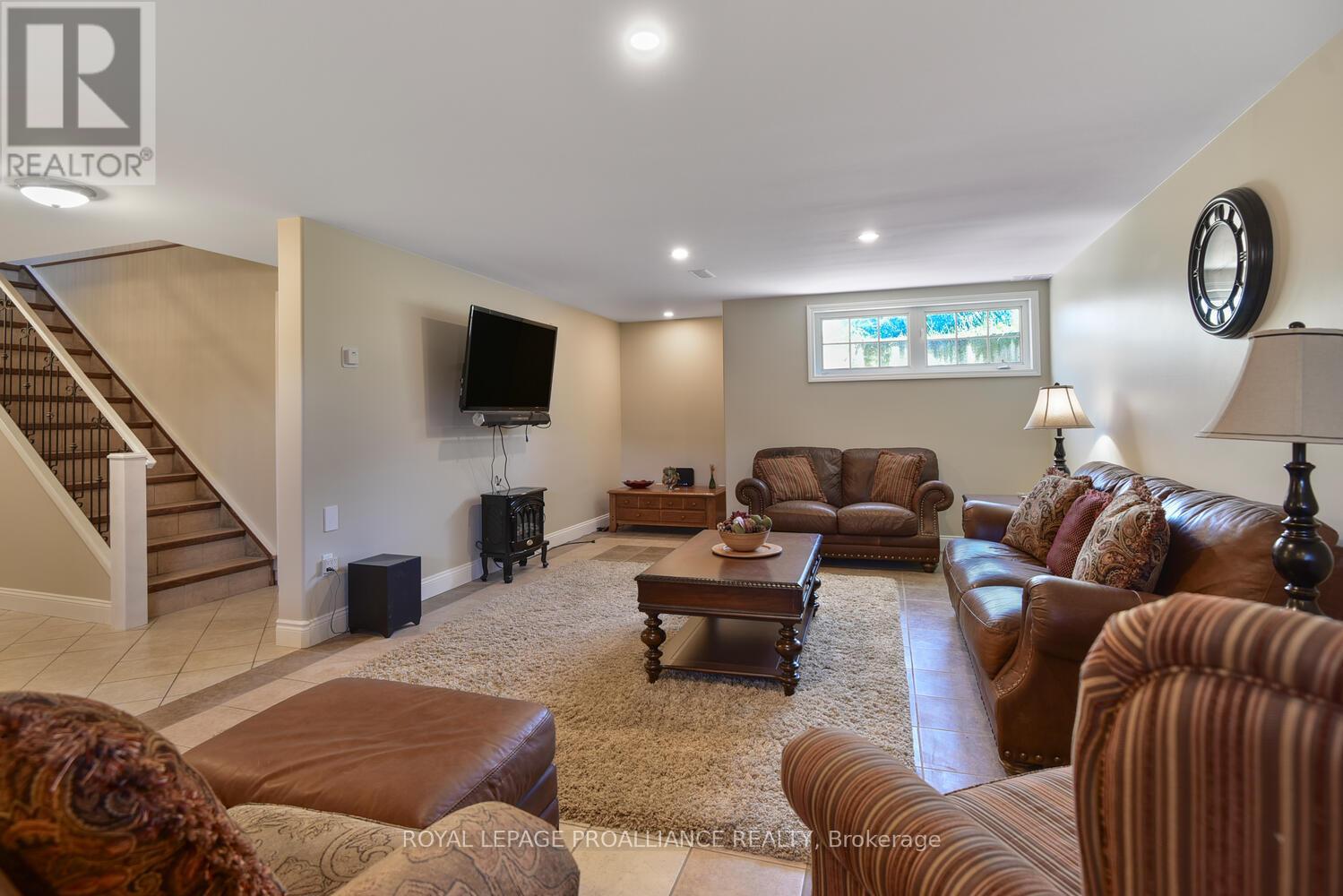 1367 Hallecks Road E, Elizabethtown-Kitley, Ontario  K6V 5T3 - Photo 29 - X13831414