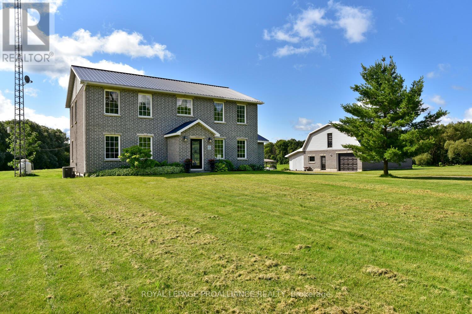 1367 Hallecks Road E, Elizabethtown-Kitley, Ontario  K6V 5T3 - Photo 3 - X13831414