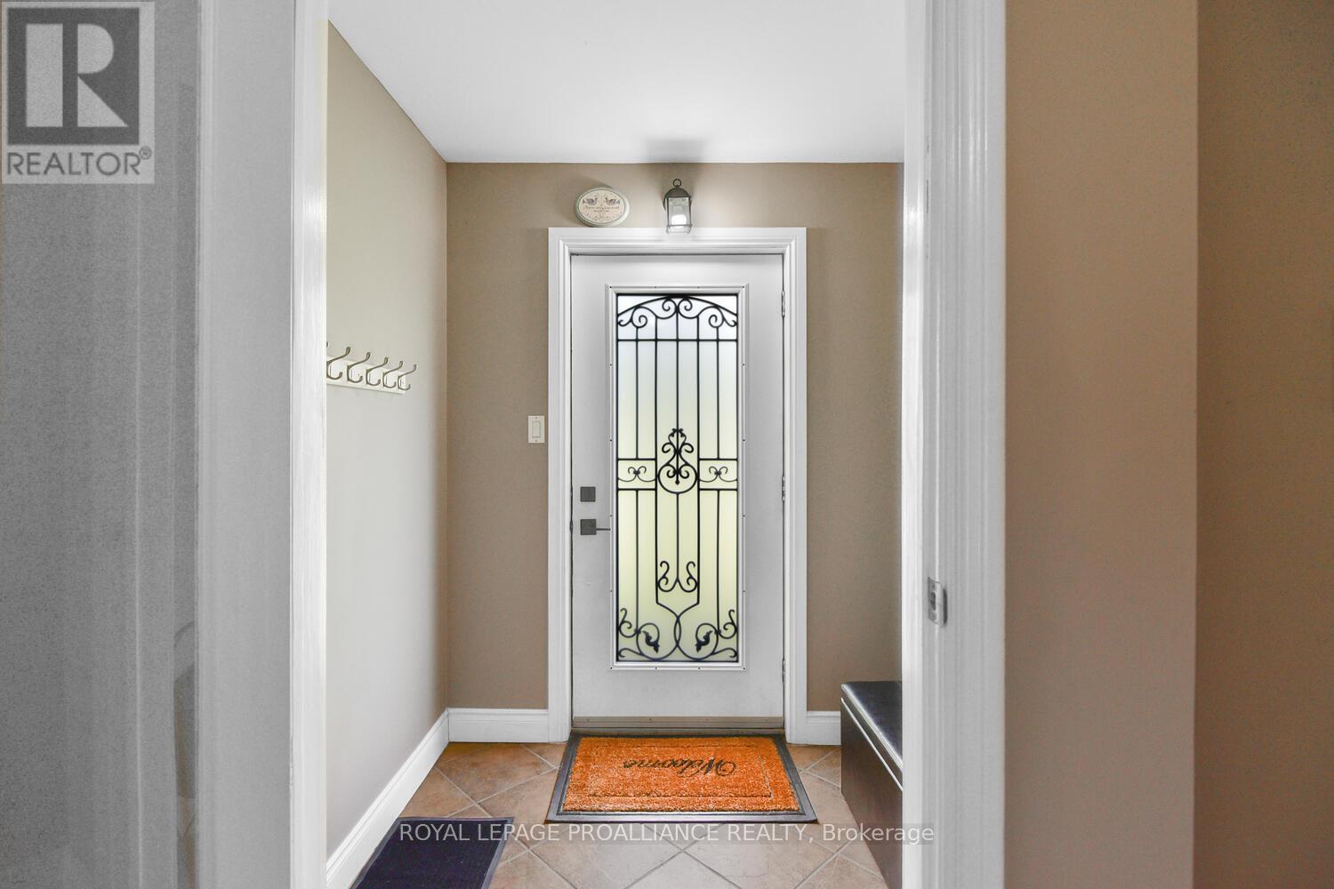 1367 Hallecks Road E, Elizabethtown-Kitley, Ontario  K6V 5T3 - Photo 4 - X13831414