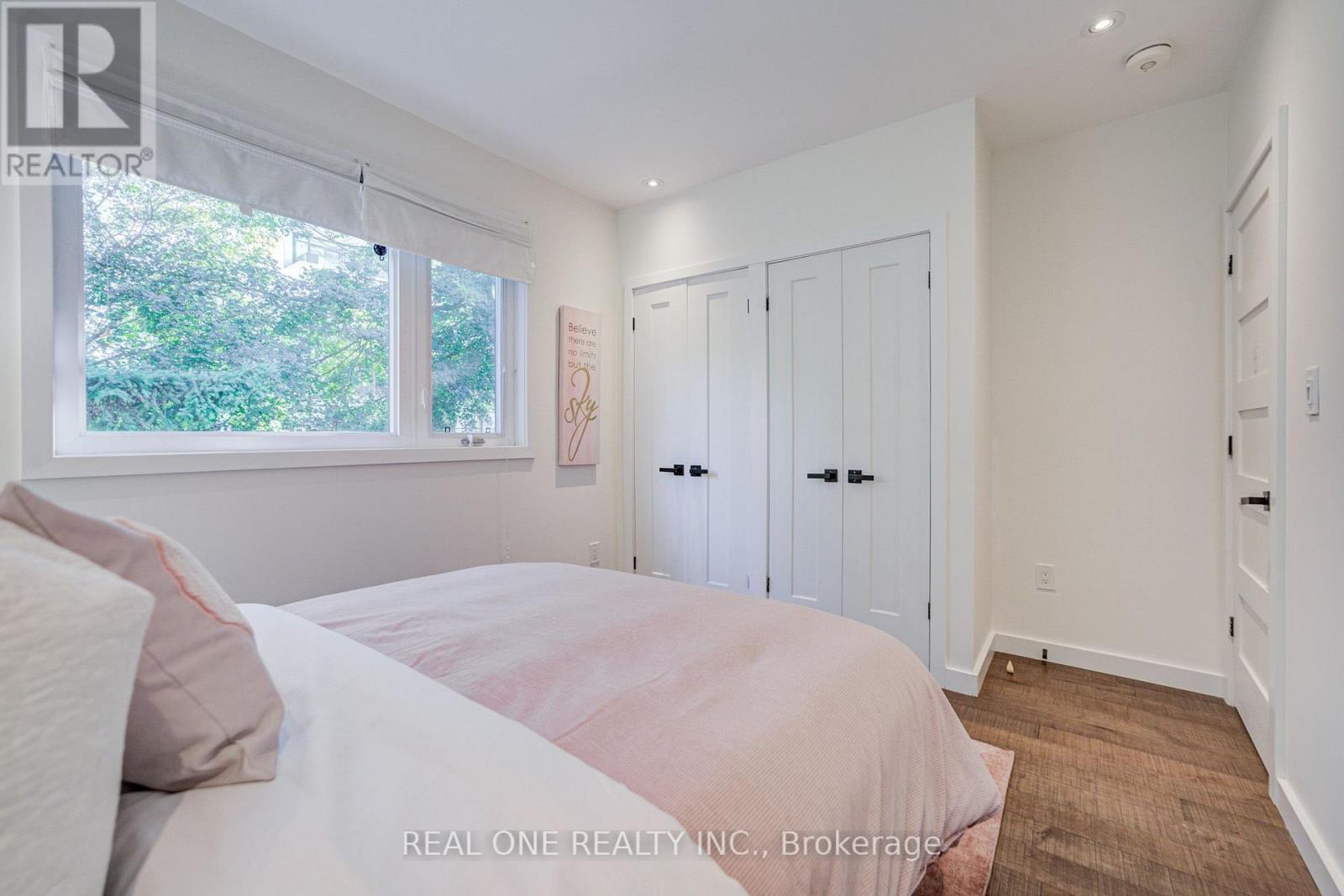 19 Battenberg Avenue, Toronto, Ontario M4L 1J7 - Photo 28 - E13831404
