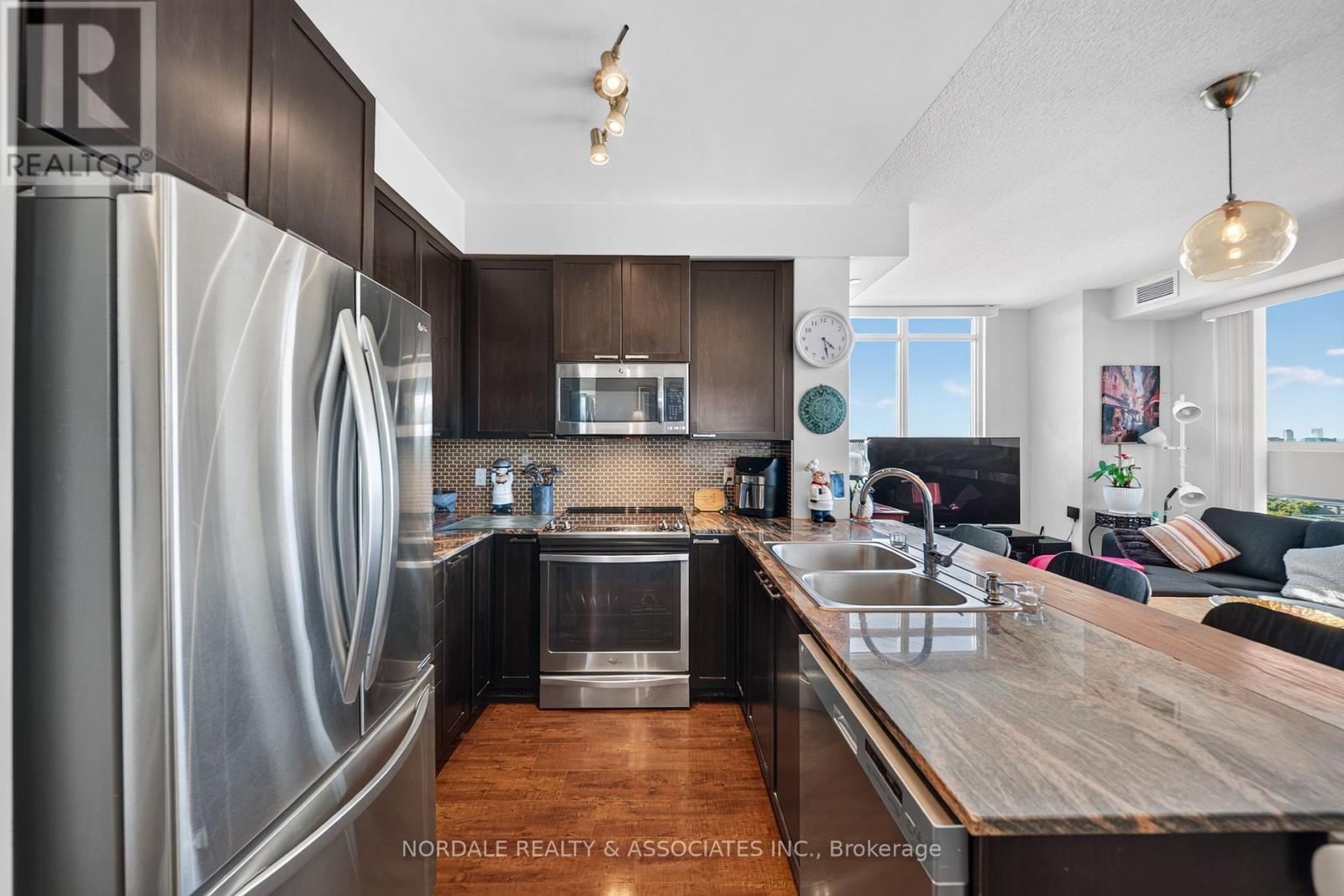 2103 - 1328 Birchmount Road, Toronto, Ontario M1R 0B6 - Photo 15 - E13831416
