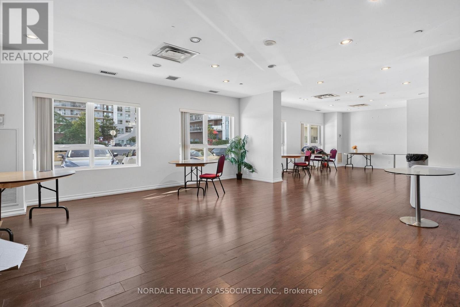 2103 - 1328 Birchmount Road, Toronto, Ontario M1R 0B6 - Photo 32 - E13831416