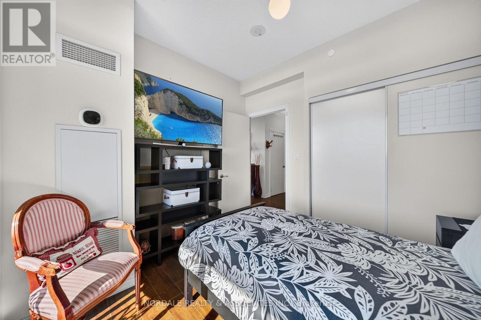 2103 - 1328 Birchmount Road, Toronto, Ontario M1R 0B6 - Photo 4 - E13831416