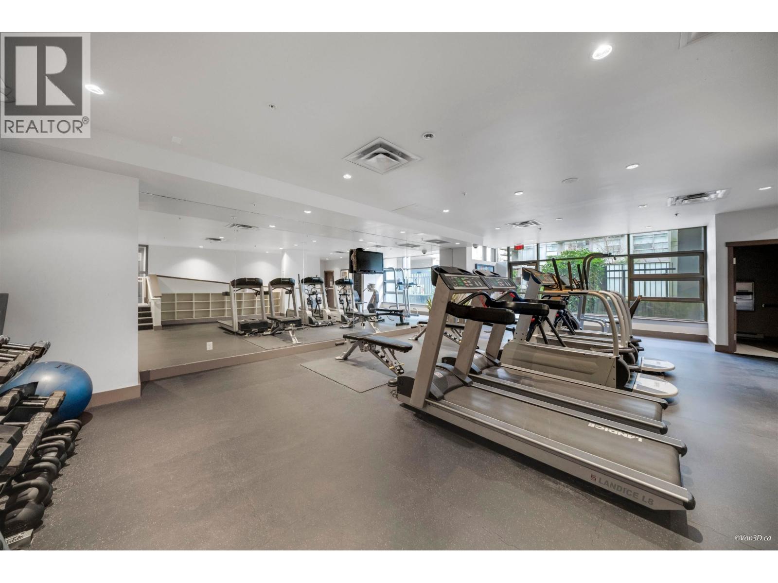 Th1 9188 University Crescent, Burnaby, British Columbia  V5A 0A5 - Photo 34 - R3167540