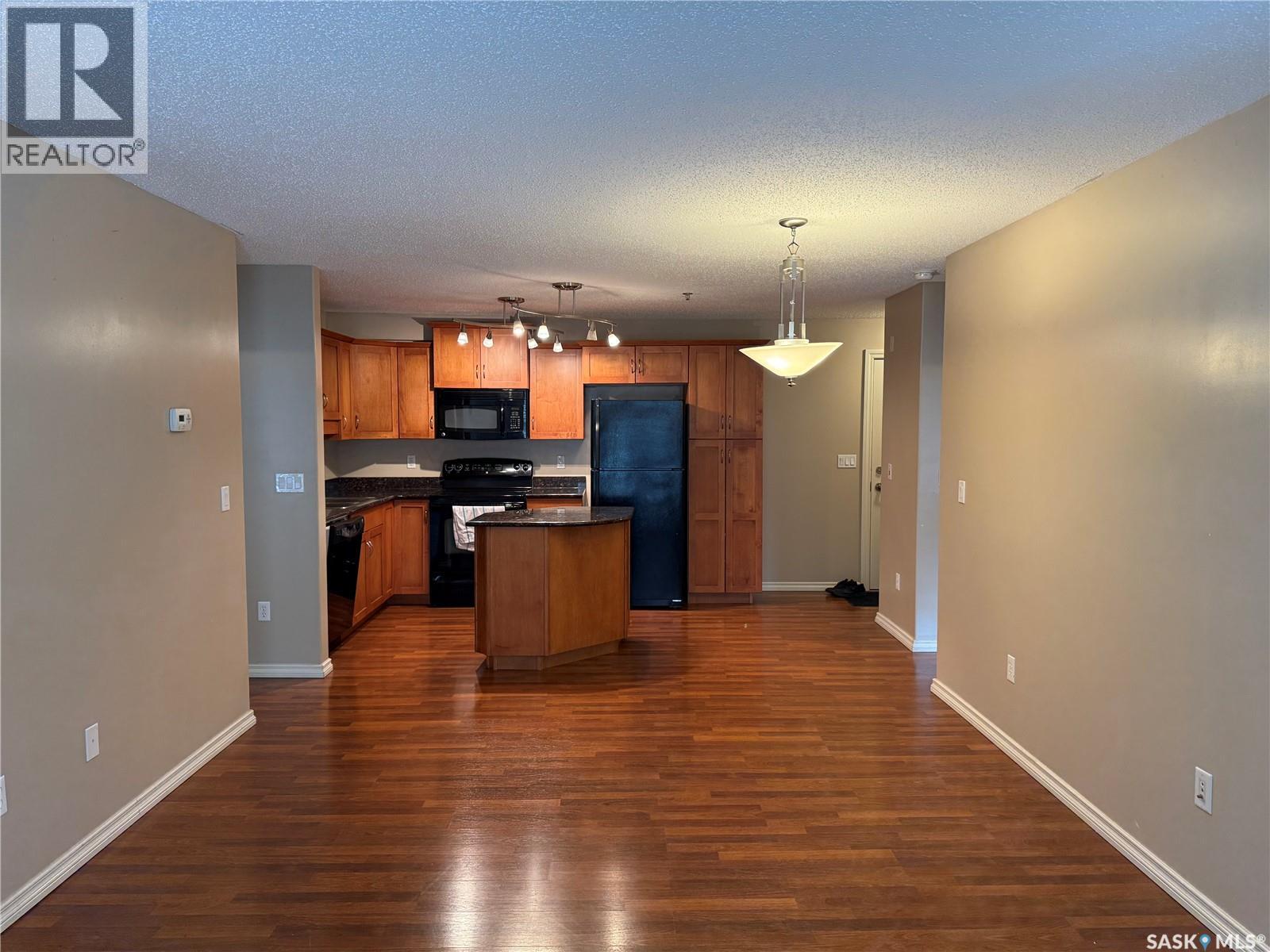 211a 103 Wellman Crescent, Saskatoon, Saskatchewan  S7T 0C1 - Photo 8 - SK047536