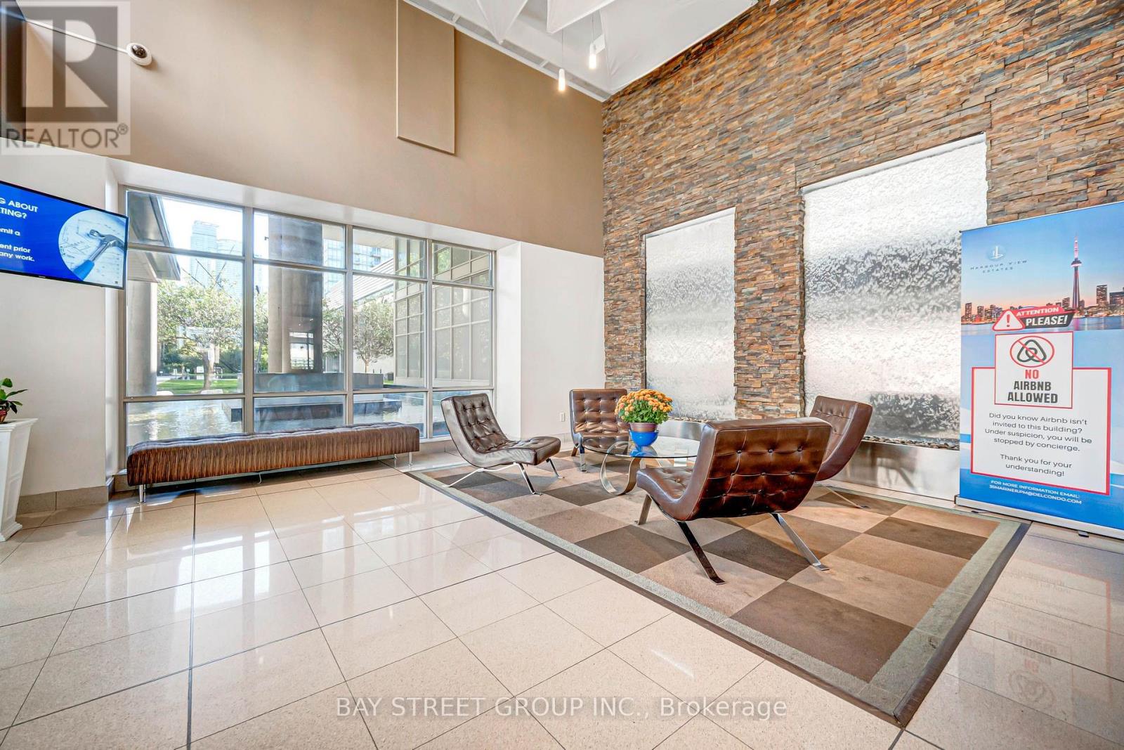 3703 - 35 Mariner Terrace, Toronto, Ontario  M5V 3V9 - Photo 33 - C13821958