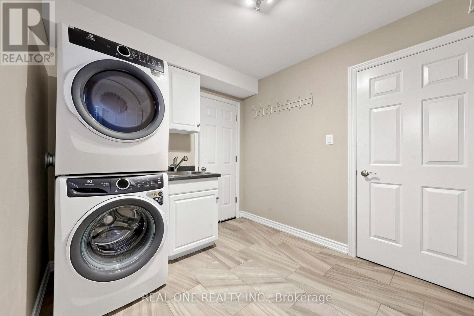 1213 Rosethorne Road, Oakville, Ontario  L6M 1H5 - Photo 42 - W13830938