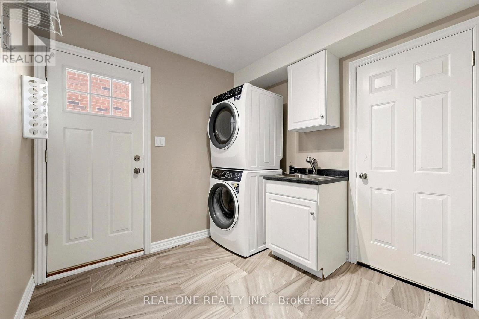 1213 Rosethorne Road, Oakville, Ontario  L6M 1H5 - Photo 41 - W13830938