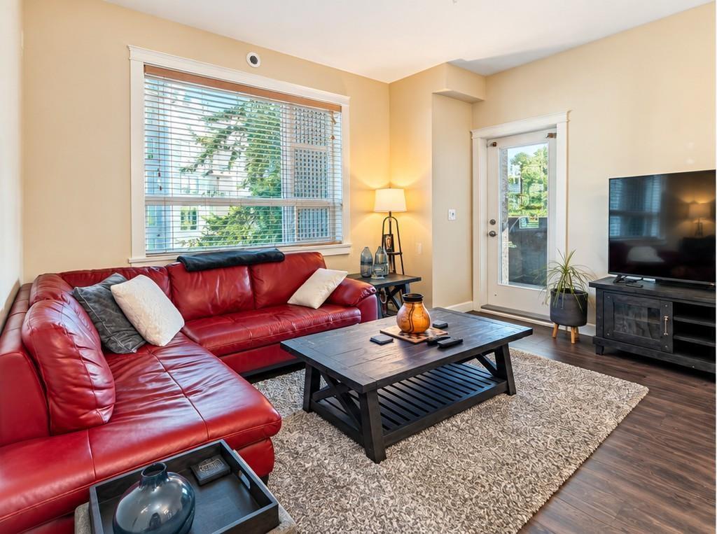 405 3535 146A STREET, Surrey, British Columbia