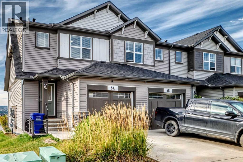 5a Heritage Drive, Cochrane, Alberta  T4C 2N6 - Photo 2 - A2347735