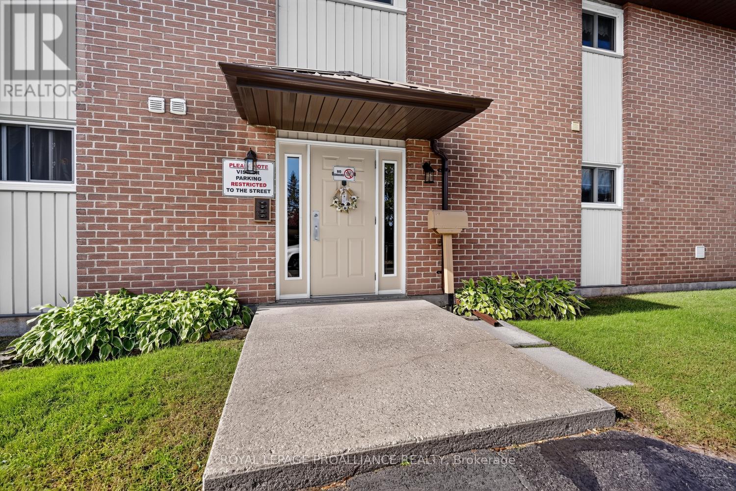 232 Park Street W, Prescott, Ontario  K0E 1T0 - Photo 15 - X13831418
