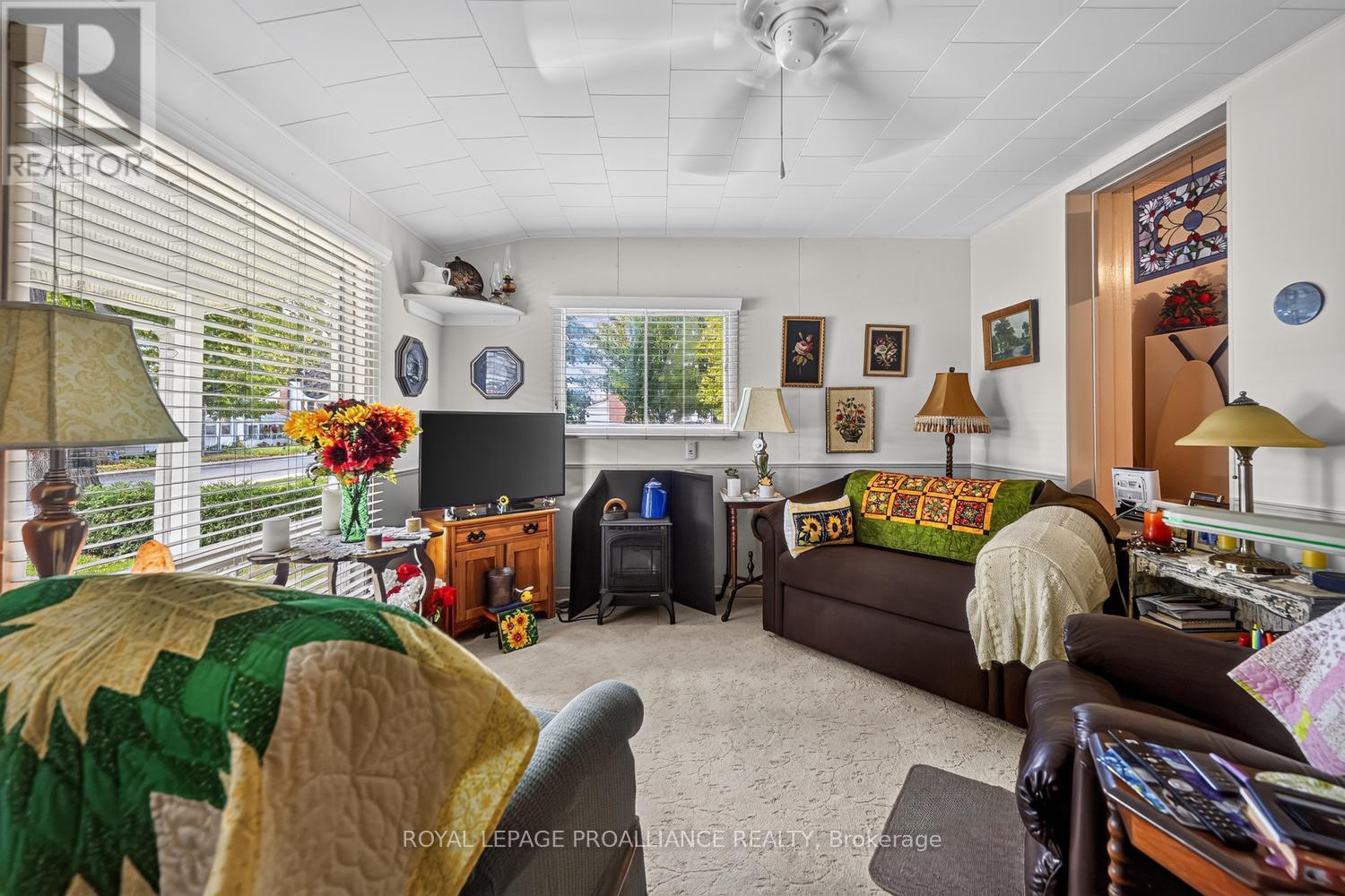 232 Park Street W, Prescott, Ontario  K0E 1T0 - Photo 4 - X13831418