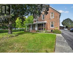 232 PARK STREET W, Prescott, Ontario