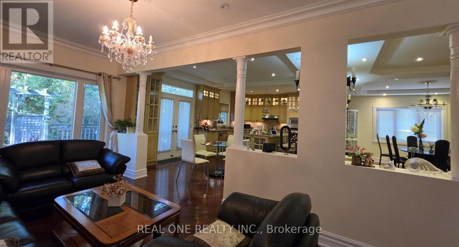 36 Wildrose Crescent E, Markham, Ontario  L3T 1N5 - Photo 8 - N13831424