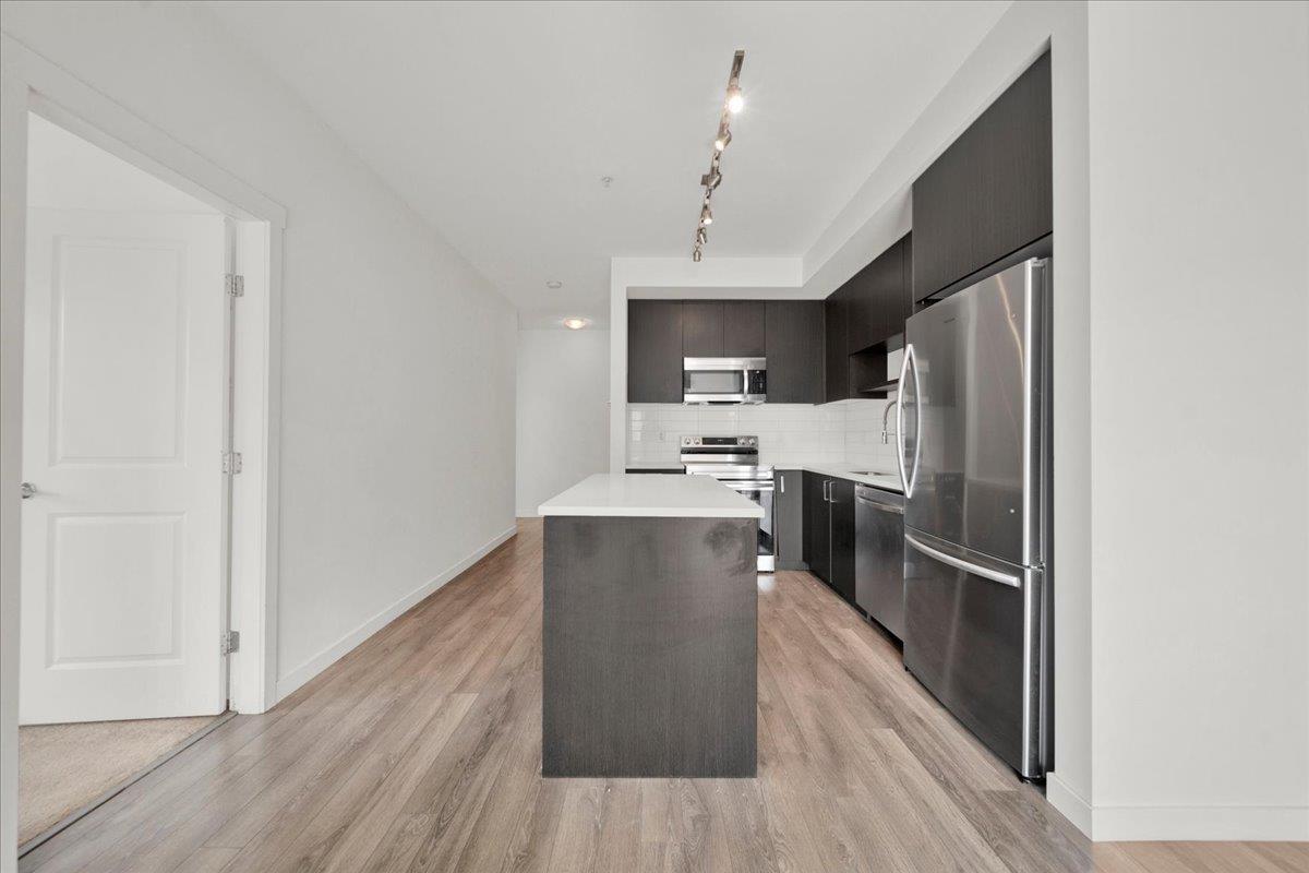 401 13623 81a Avenue, Surrey, British Columbia  V3W 3N7 - Photo 9 - R3168589