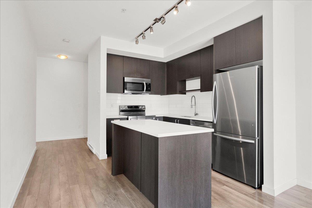 401 13623 81a Avenue, Surrey, British Columbia  V3W 3N7 - Photo 7 - R3168589