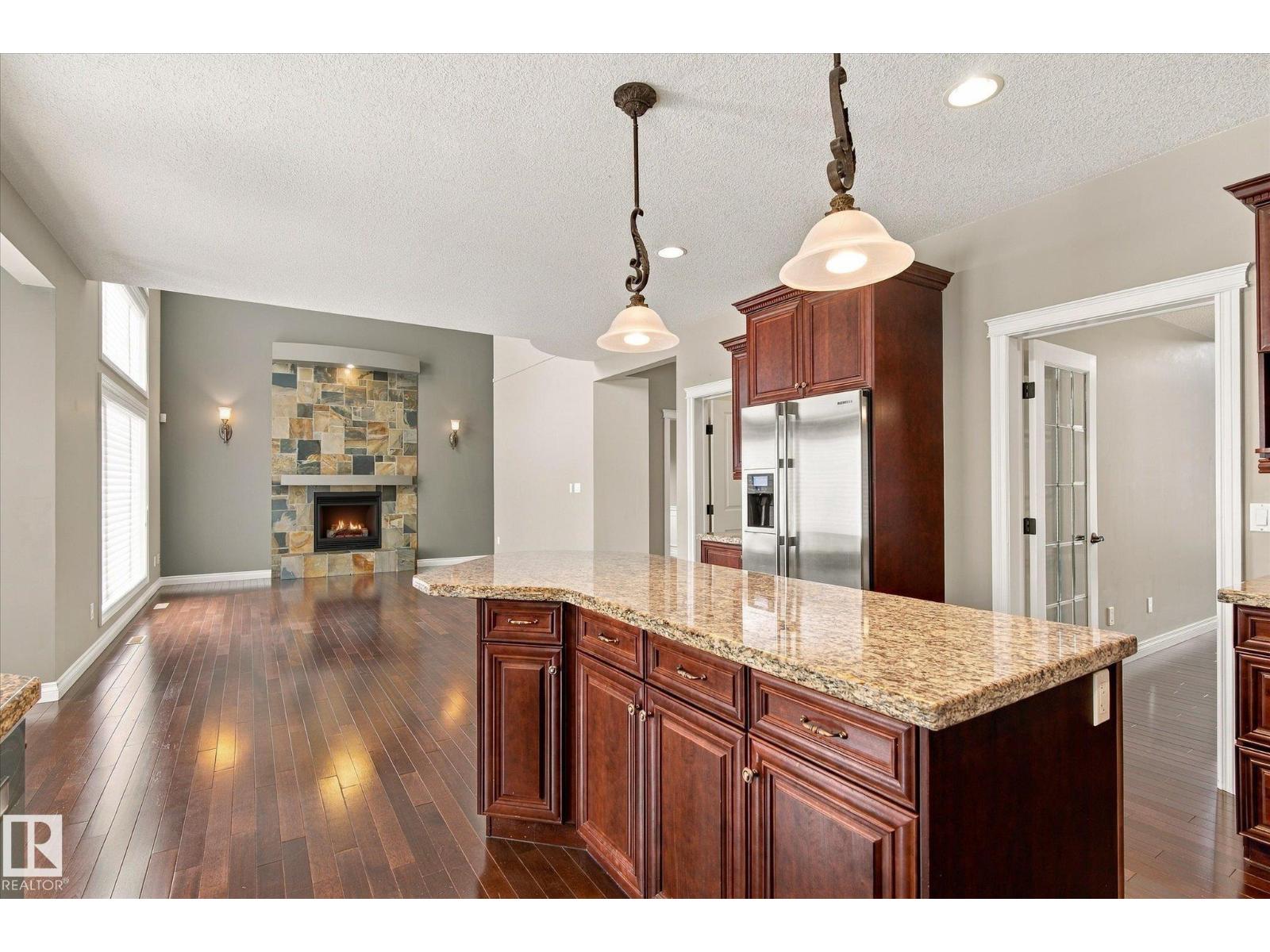 1240 Tredger Co Nw, Edmonton, Alberta  T6R 0B1 - Photo 12 - E4510550