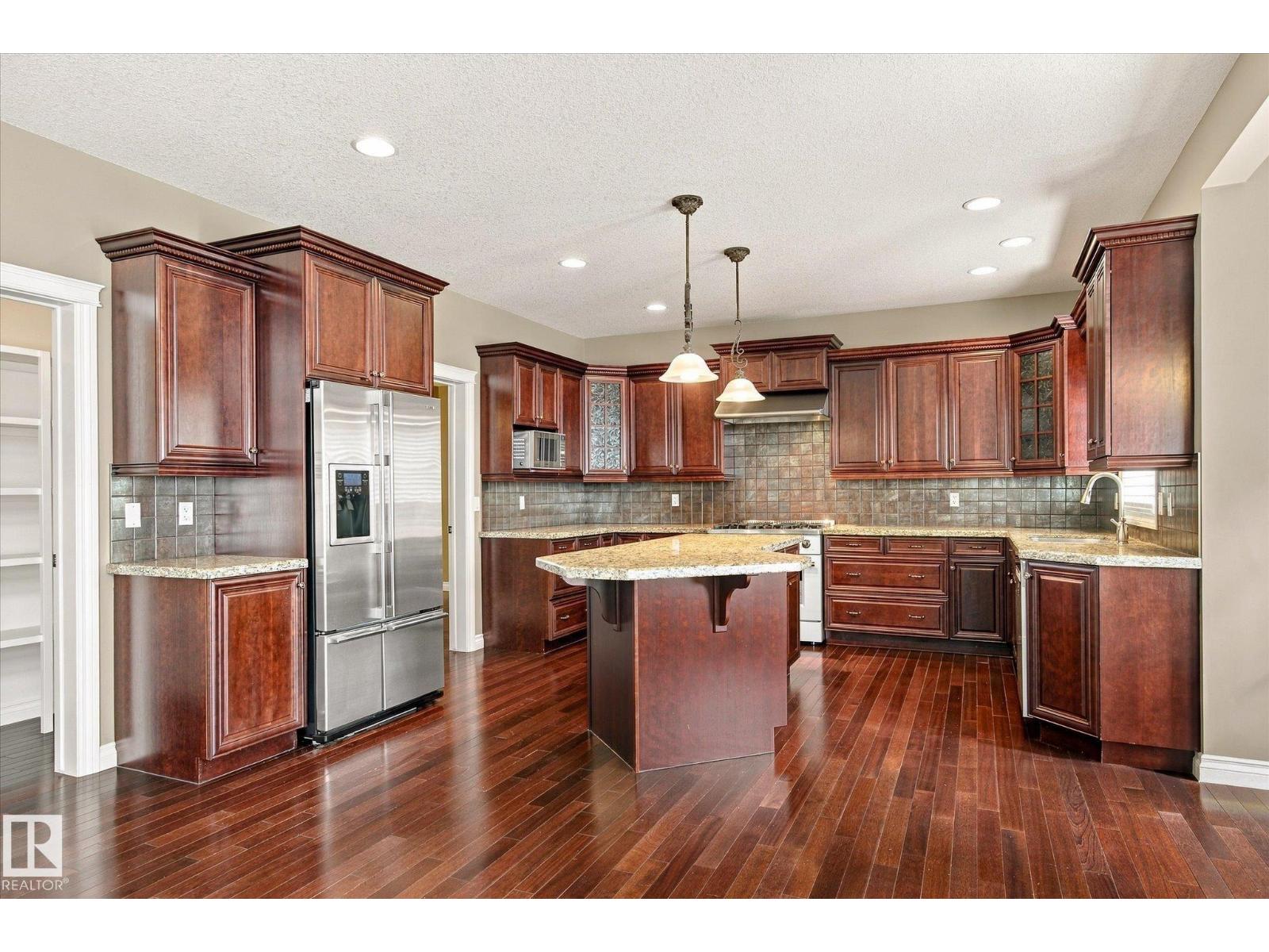 1240 Tredger Co Nw, Edmonton, Alberta  T6R 0B1 - Photo 9 - E4510550