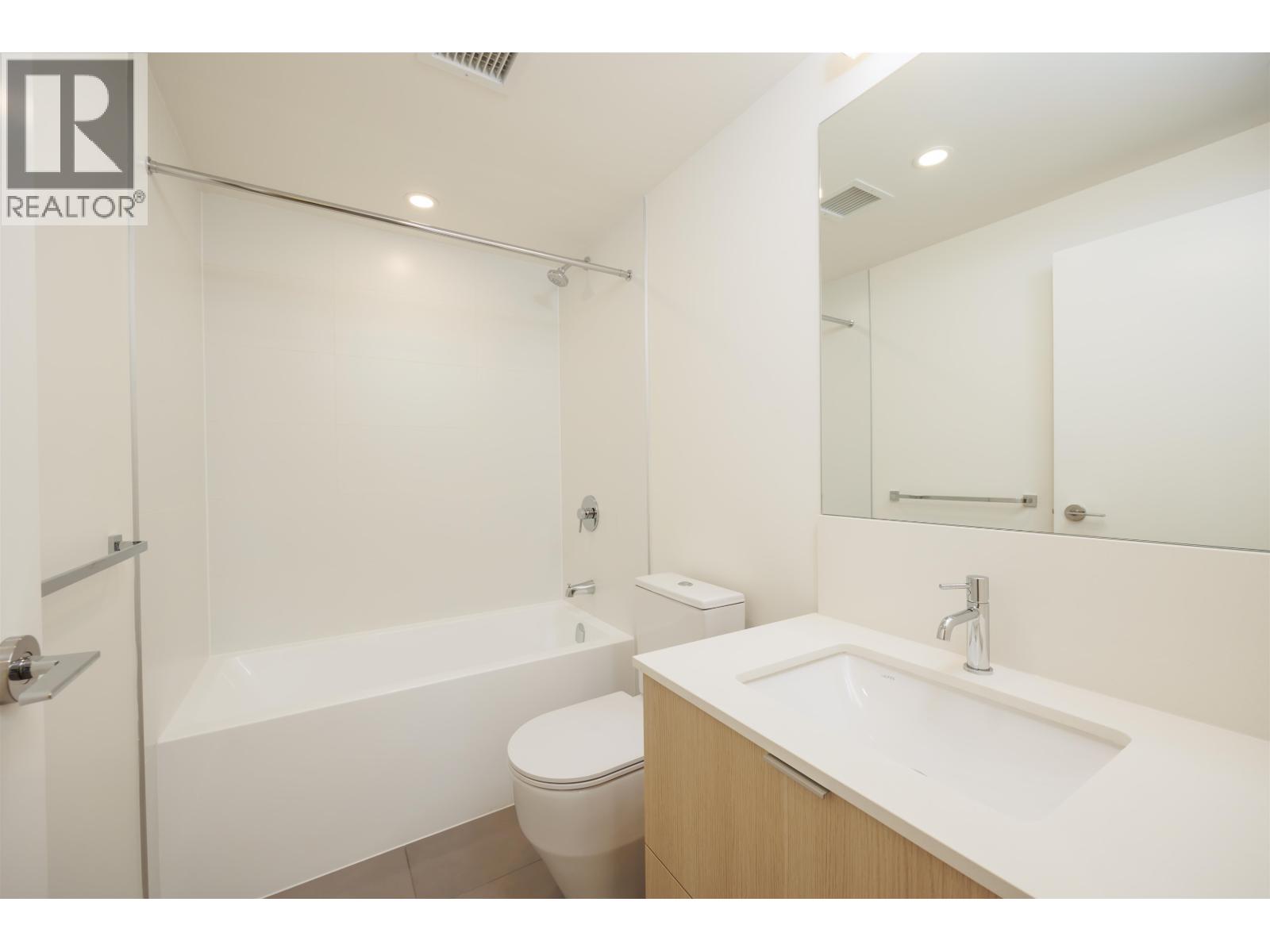 802 308 Alderson Avenue, Coquitlam, British Columbia  V3K 0J2 - Photo 16 - R3166485