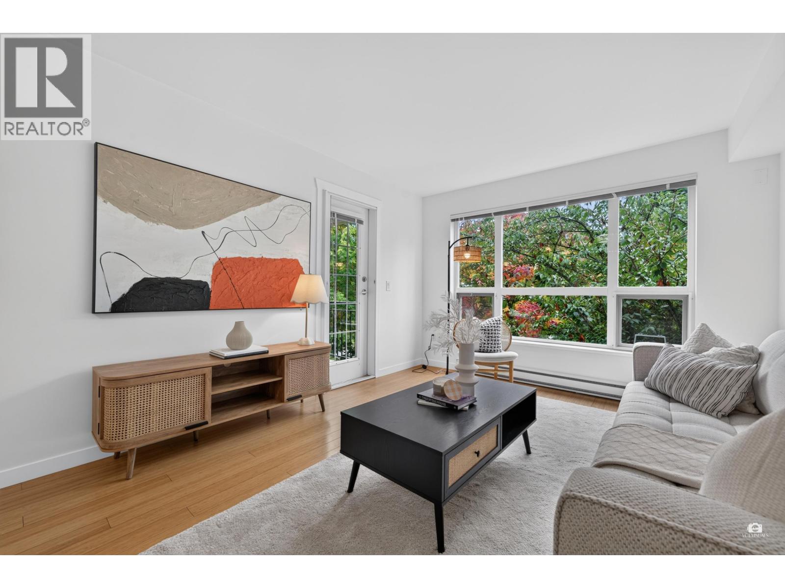 301 3575 Euclid Avenue Avenue, Vancouver, British Columbia  V5R 6H5 - Photo 3 - R3169793