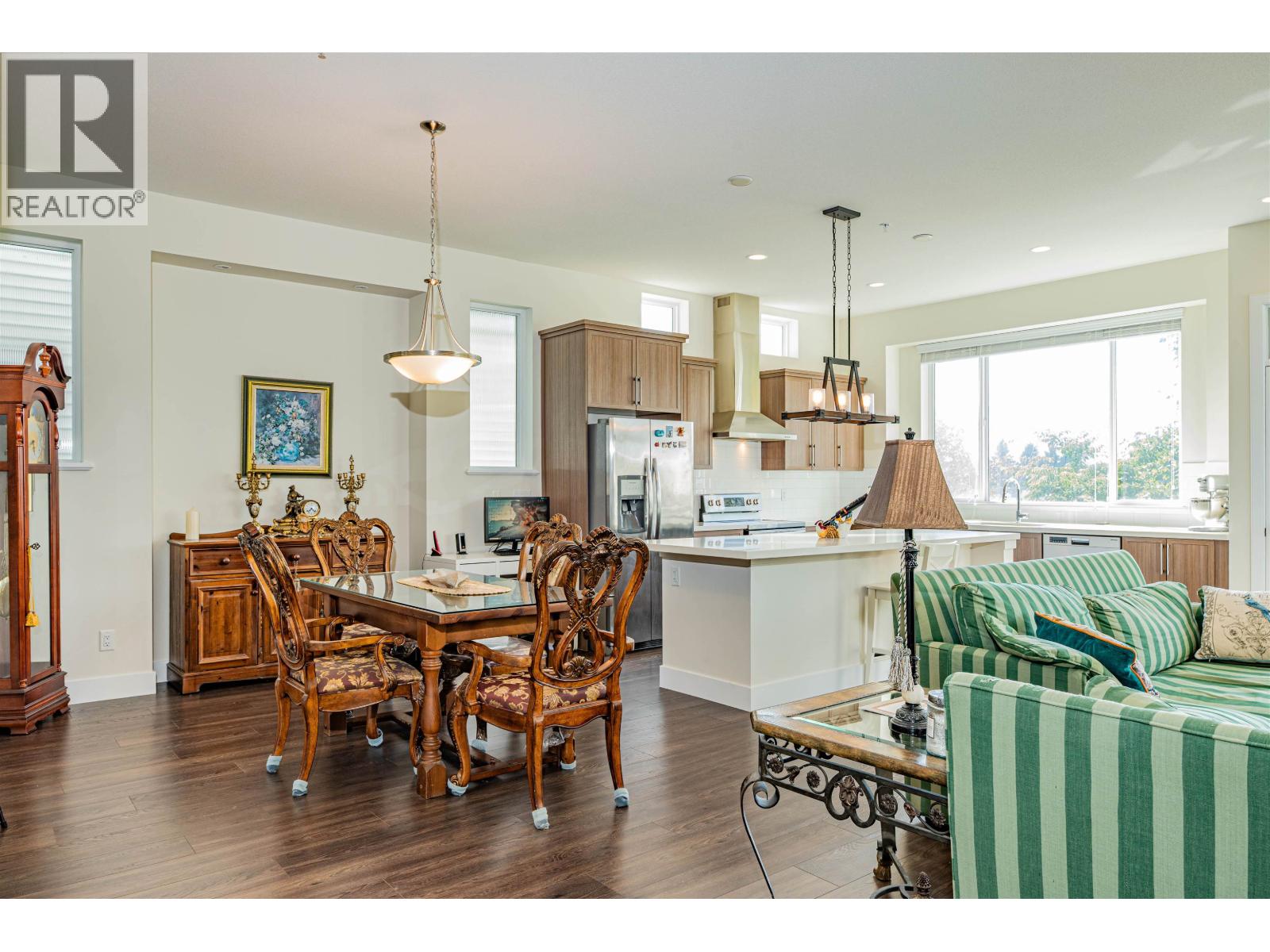 10329 238a Street, Maple Ridge, British Columbia  V2W 1G3 - Photo 6 - R3168153