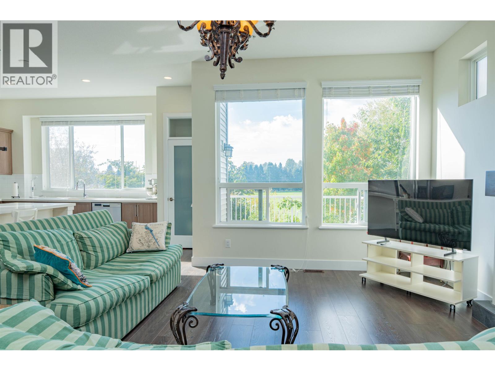 10329 238a Street, Maple Ridge, British Columbia  V2W 1G3 - Photo 7 - R3168153