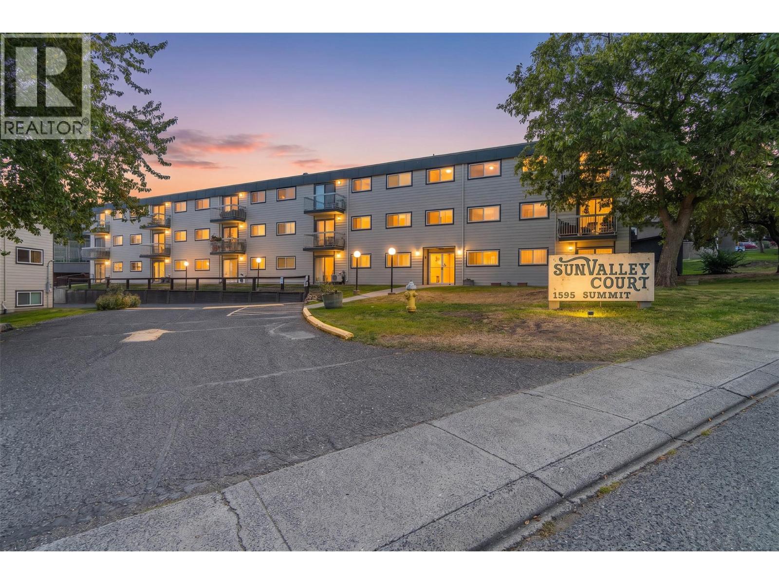 1595 SUMMIT Drive Unit# 6, Kamloops, British Columbia