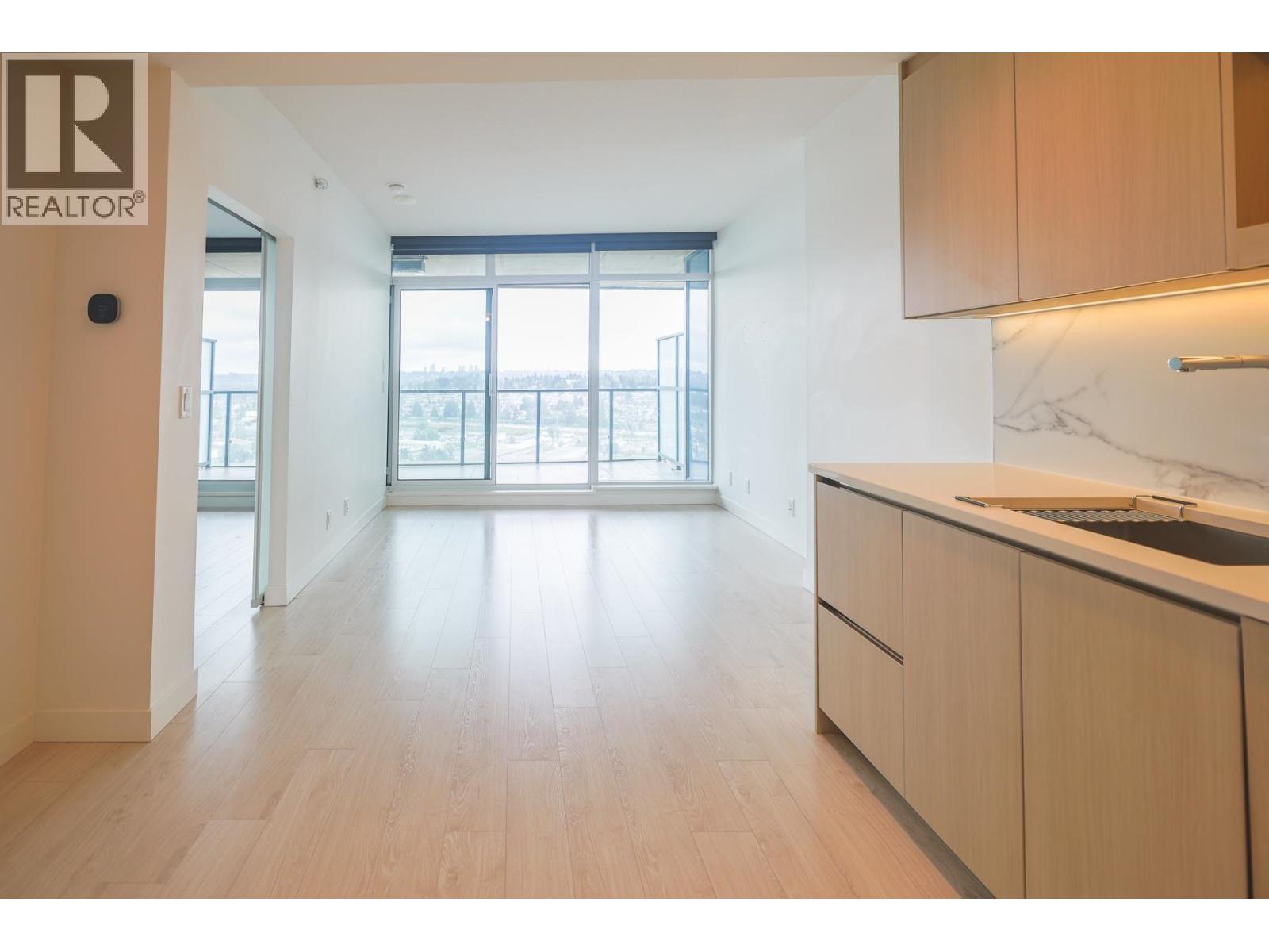 1810 4890 Lougheed Highway, Burnaby, British Columbia  V5C 0N2 - Photo 2 - R3168740
