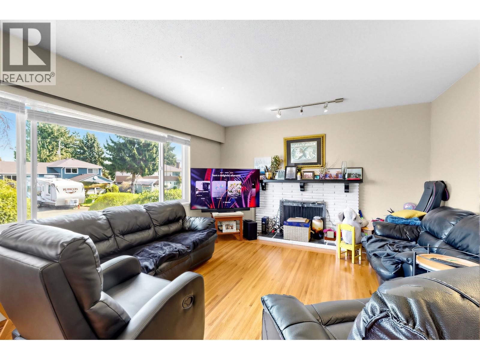 10111 Ainsworth Crescent, Richmond, British Columbia  V7A 3V3 - Photo 10 - R3147380