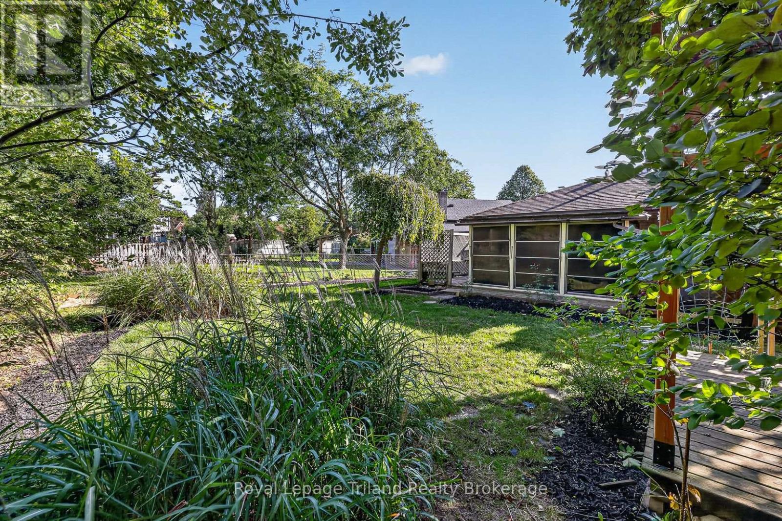 43 Dundee Court, London South, Ontario  N6C 5E4 - Photo 44 - X13831286