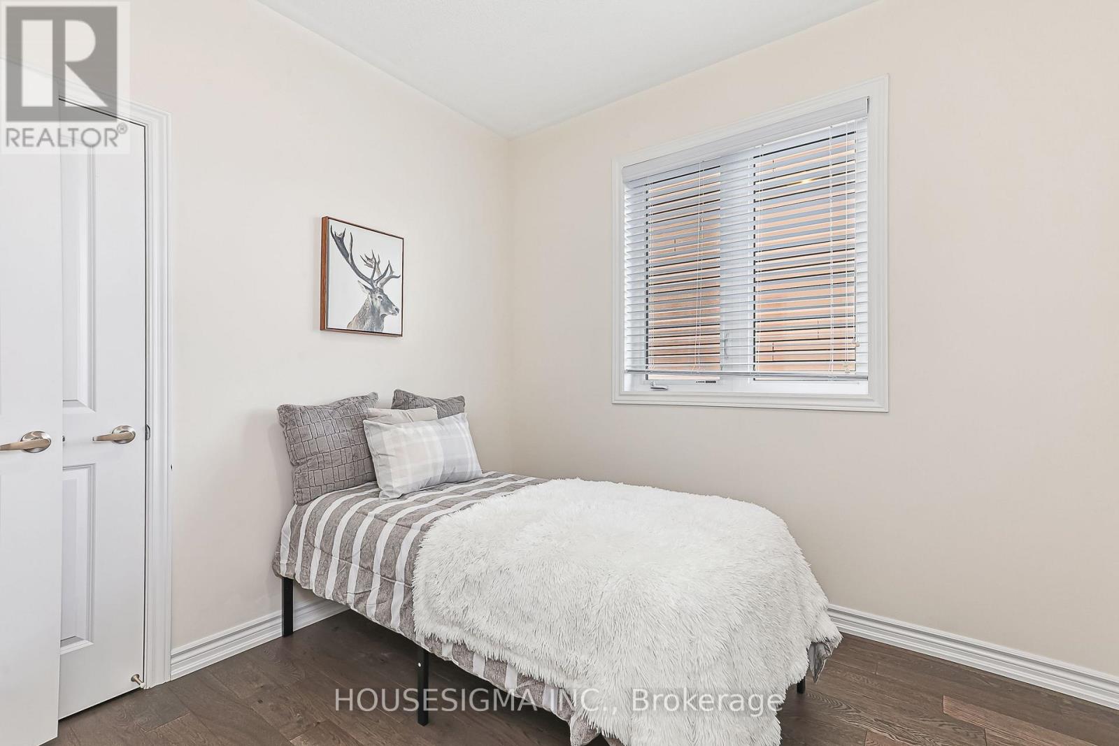 22 Simona Avenue, Wasaga Beach, Ontario  L9Z 0L4 - Photo 37 - S13813536