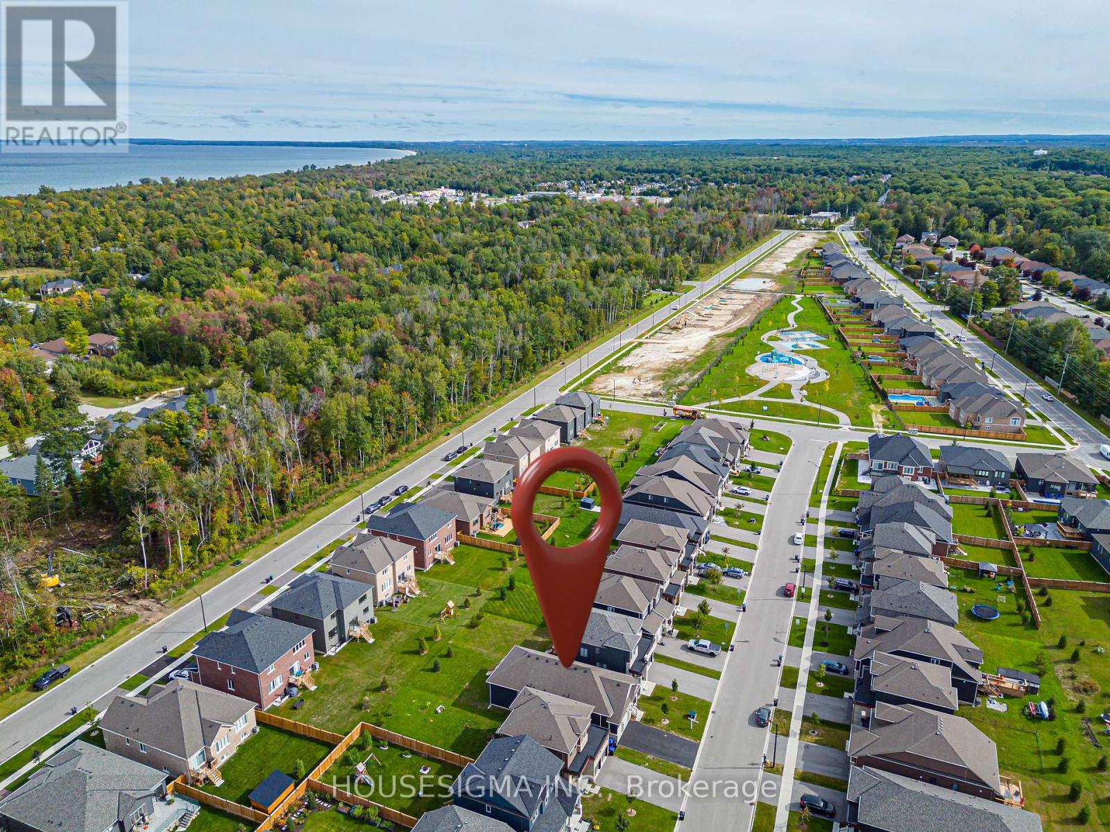 22 Simona Avenue, Wasaga Beach, Ontario  L9Z 0L4 - Photo 11 - S13813536