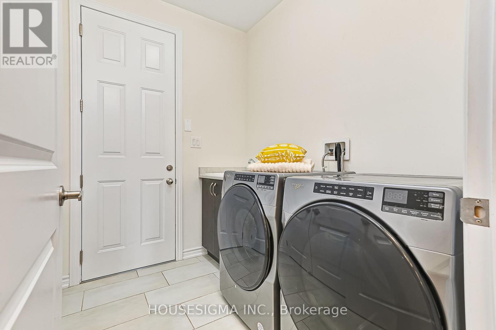 22 Simona Avenue, Wasaga Beach, Ontario  L9Z 0L4 - Photo 26 - S13813536