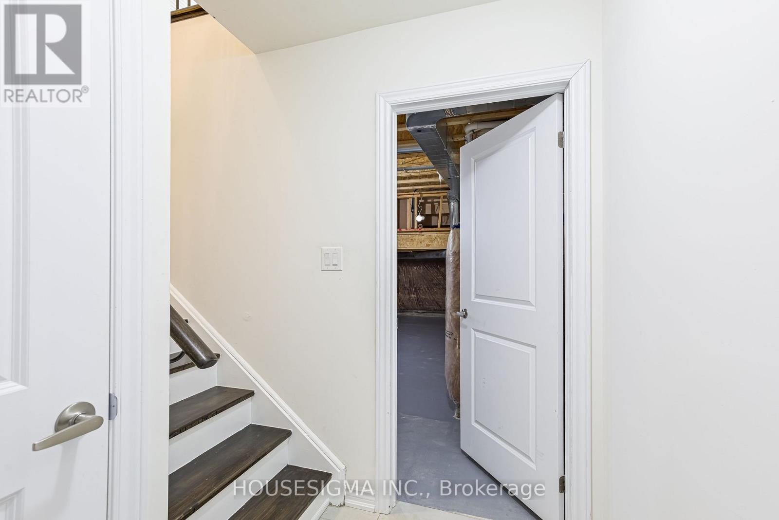 22 Simona Avenue, Wasaga Beach, Ontario  L9Z 0L4 - Photo 43 - S13813536