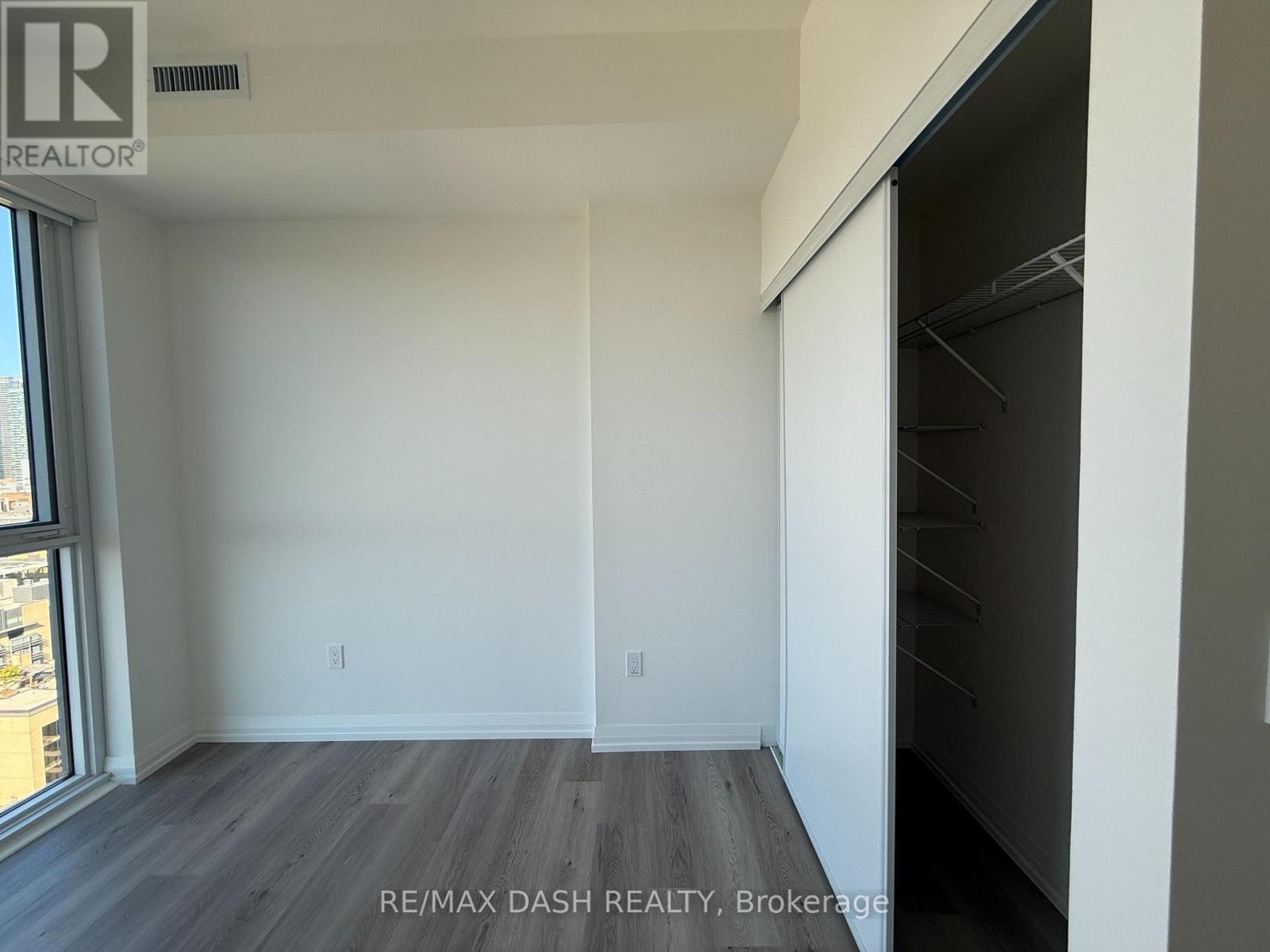 2702 - 280 Dundas Street W, Toronto, Ontario  M5T 0E3 - Photo 8 - C13831490
