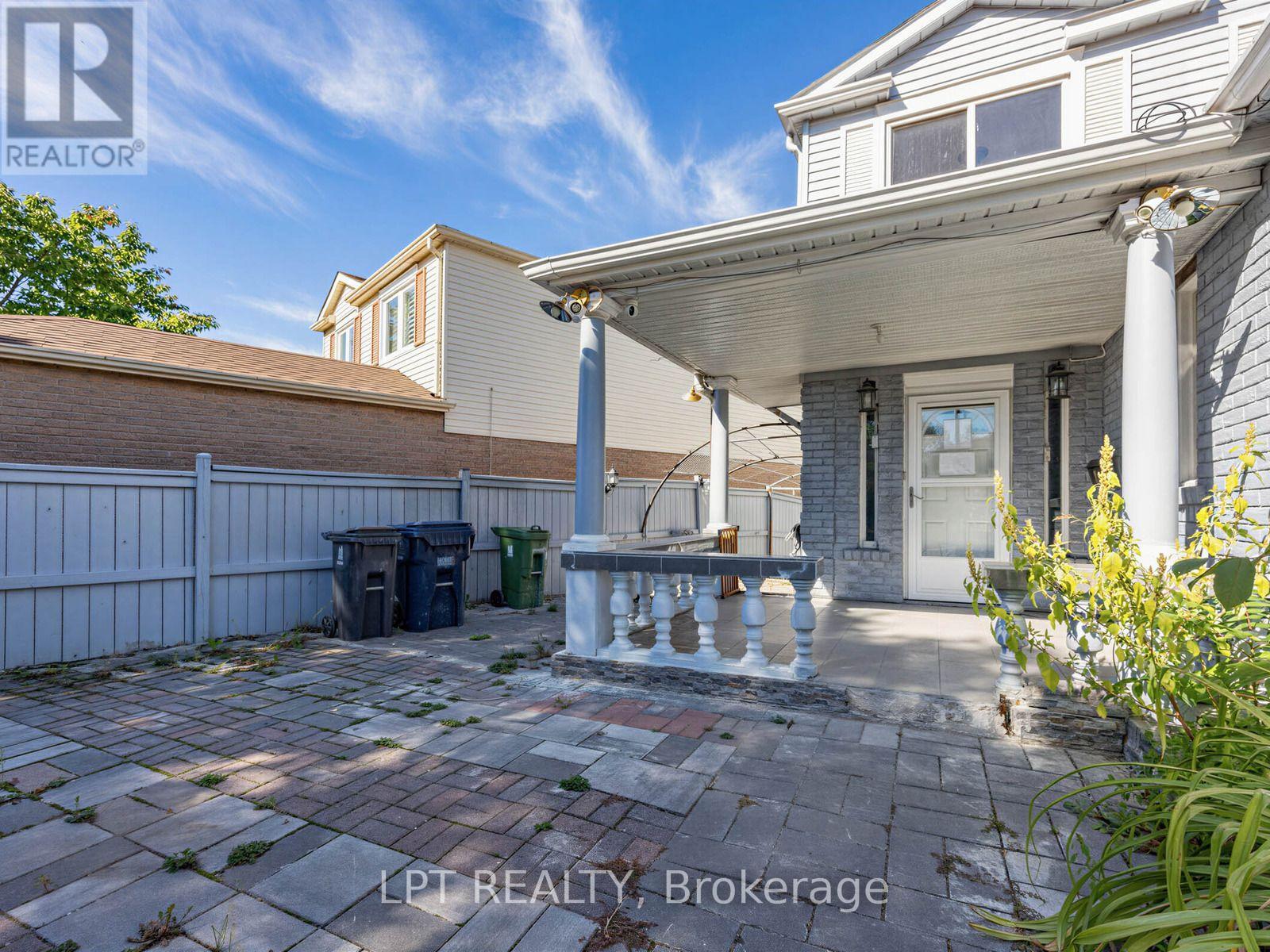 4 Shepmore Terrace, Toronto, Ontario  M1B 3H4 - Photo 3 - E13831474
