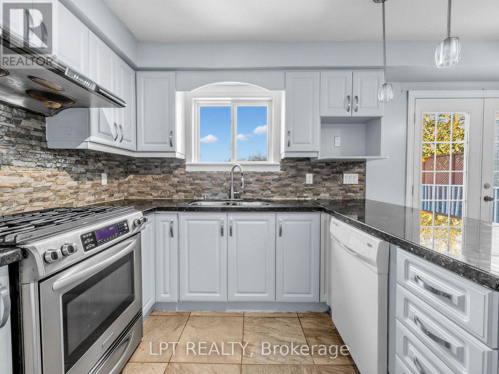 4 Shepmore Terrace, Toronto, Ontario  M1B 3H4 - Photo 6 - E13831474