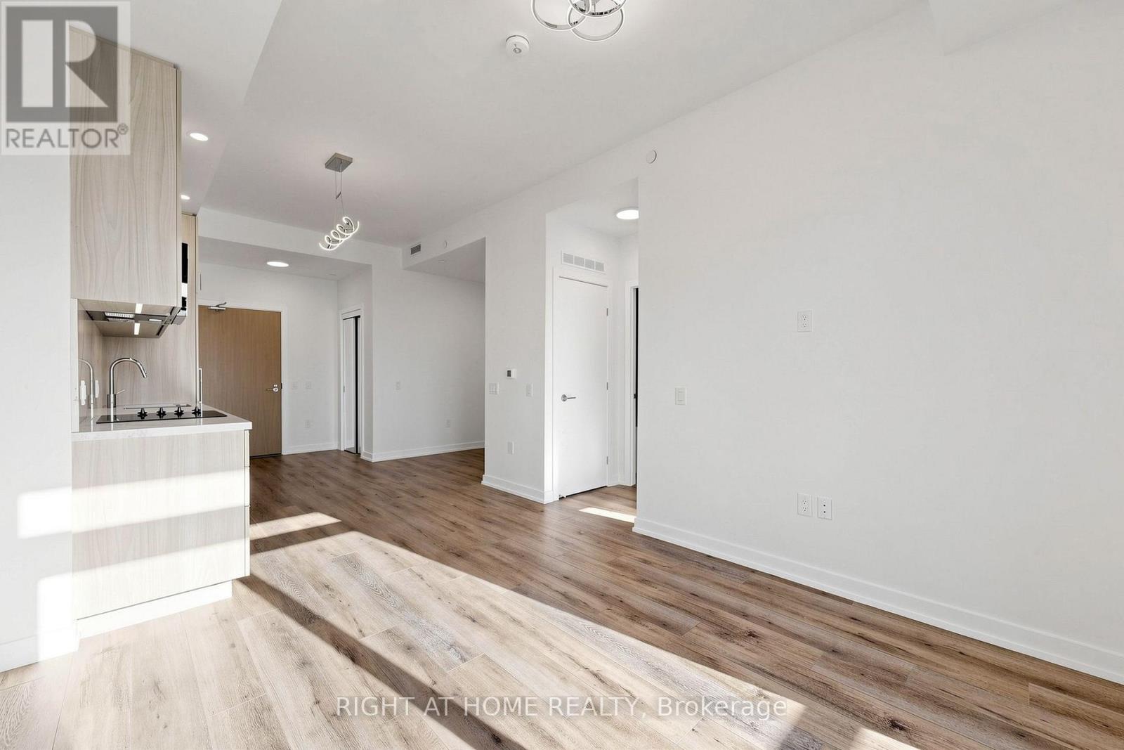 1903 - 21 Meadowdale Road, Vaughan (Vaughan Corporate Centre), Ontario  L4K 0H6 - Photo 11 - N13831462