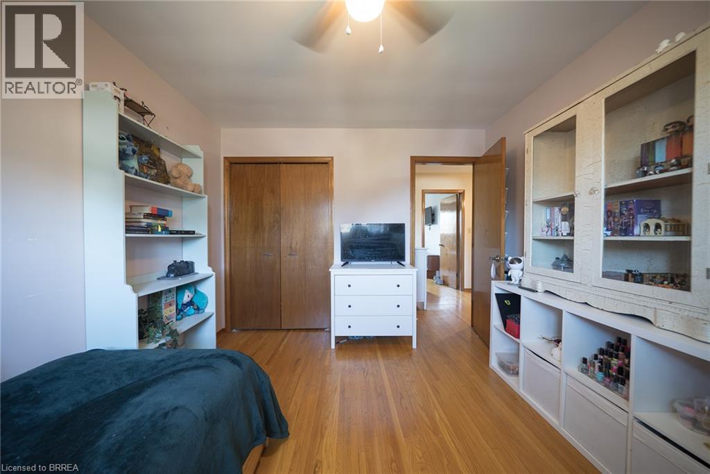 32 Avondale Crescent, Brantford, Ontario  N3S 4L5 - Photo 17 - 40865721