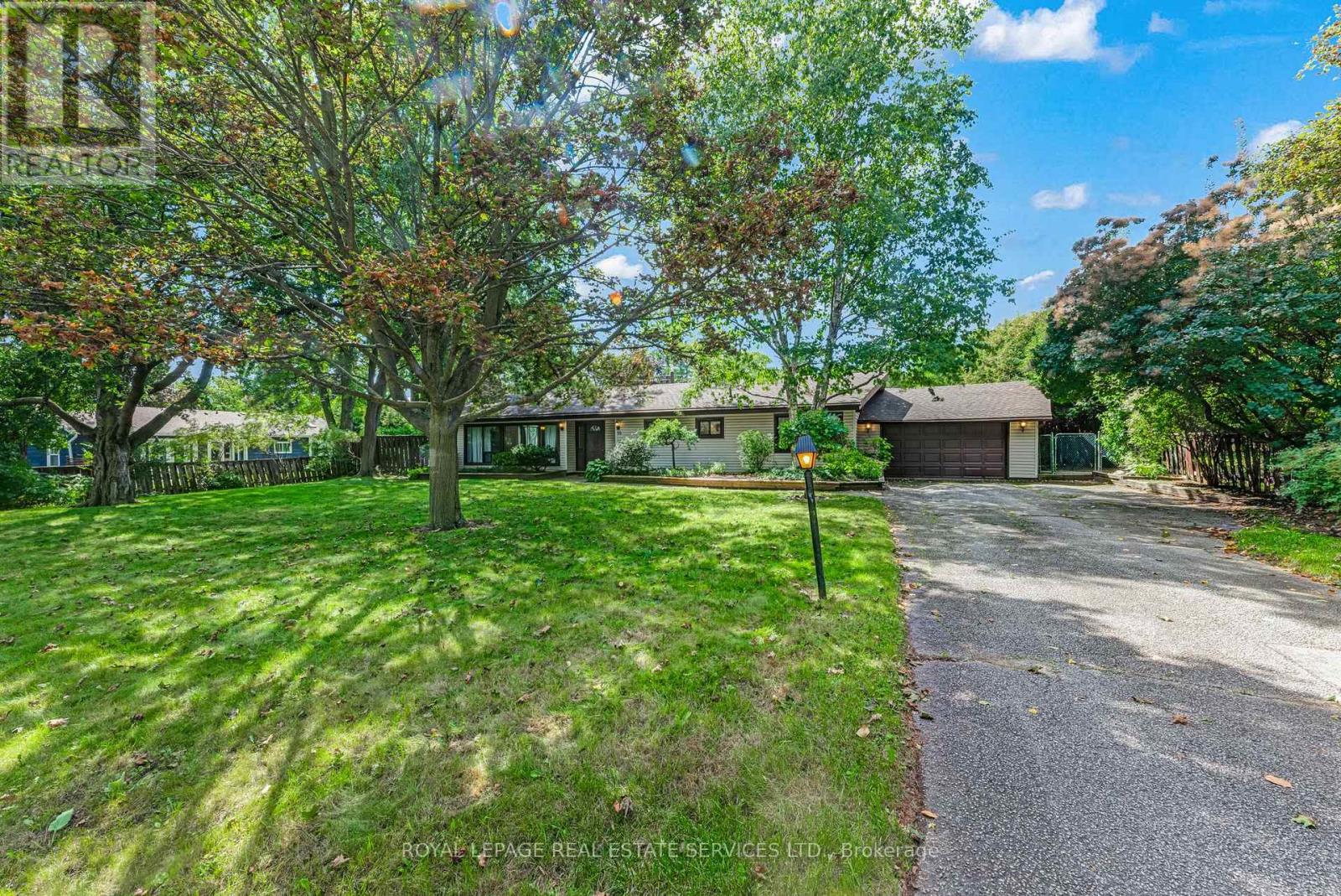 55 Germorda Drive, Oakville, Ontario  L6H 1A9 - Photo 44 - W13831092