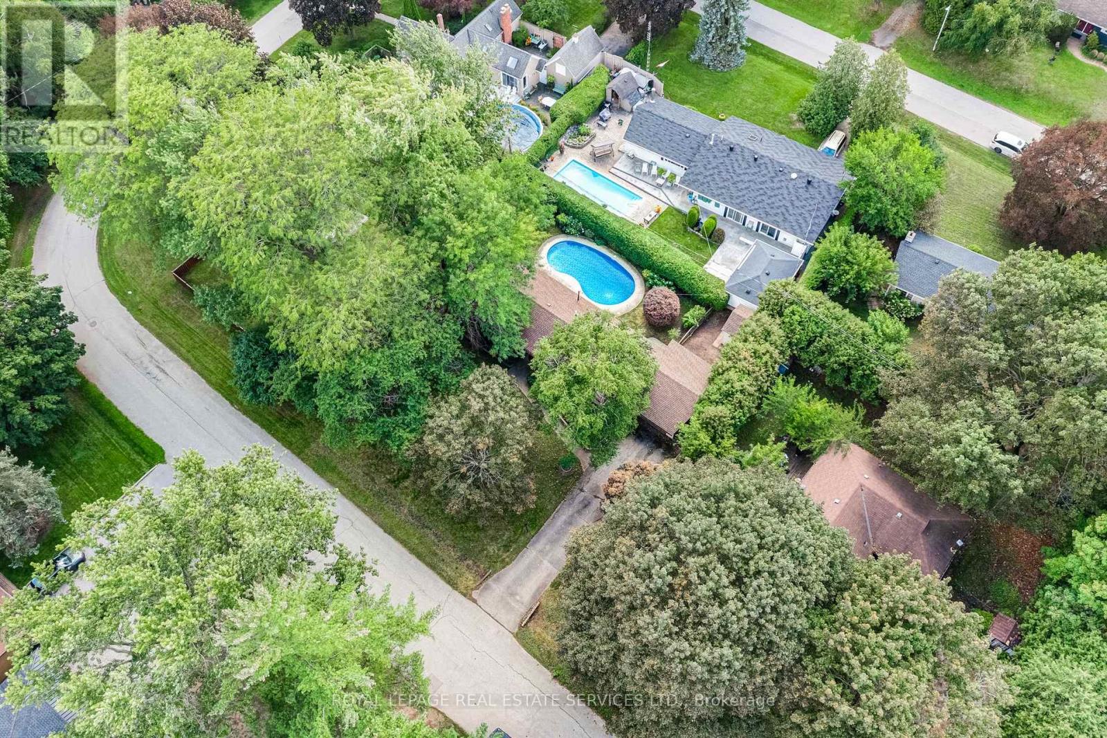 55 Germorda Drive, Oakville, Ontario  L6H 1A9 - Photo 42 - W13831092