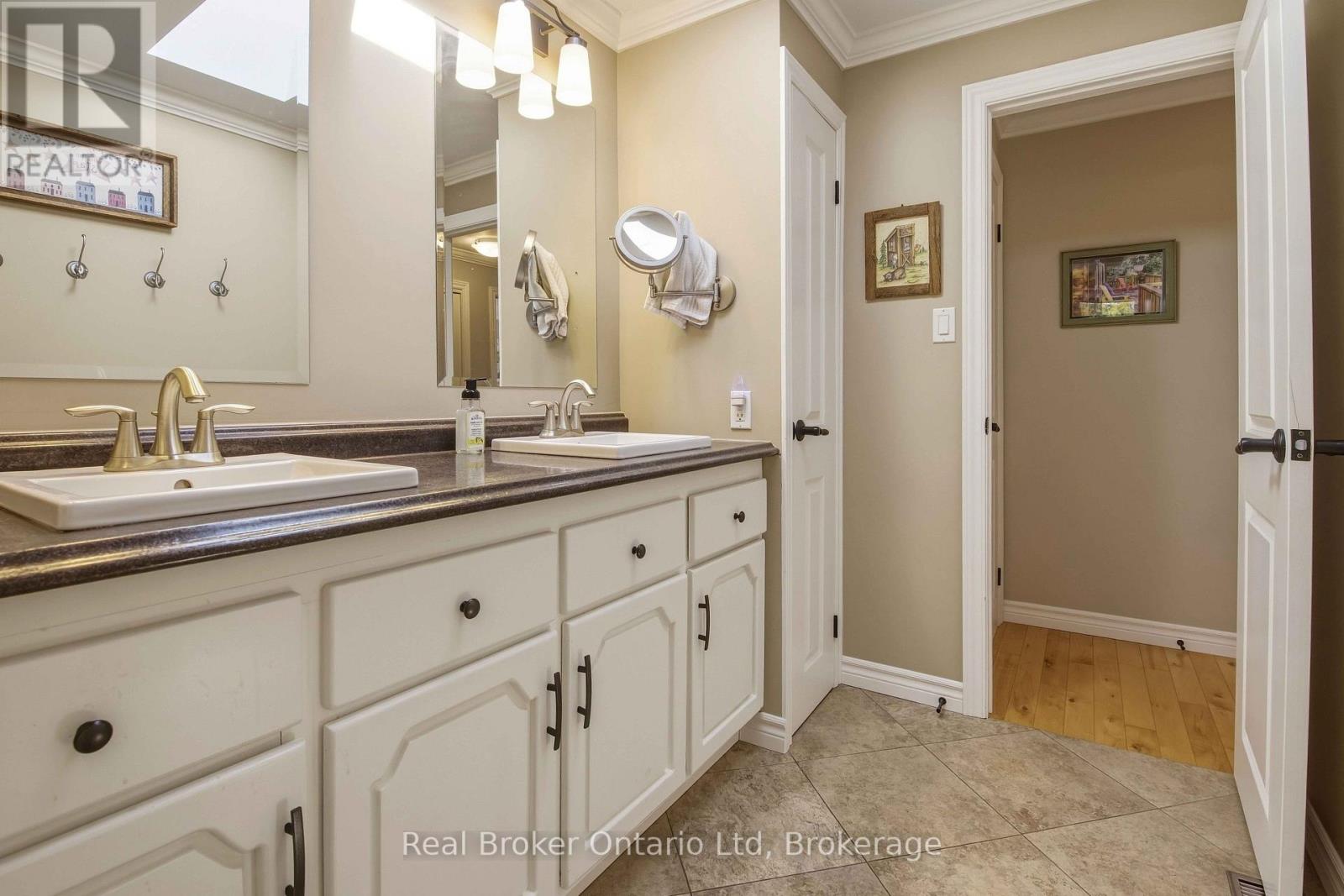 126 5th Avenue E, Owen Sound, Ontario  N4K 6C7 - Photo 22 - X13819228