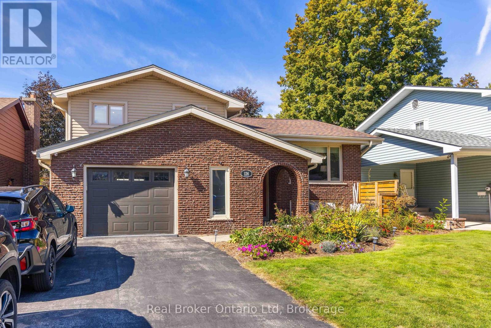 126 5th Avenue E, Owen Sound, Ontario  N4K 6C7 - Photo 2 - X13819228