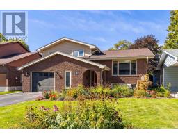 126 5TH AVENUE E, Owen Sound, Ontario
