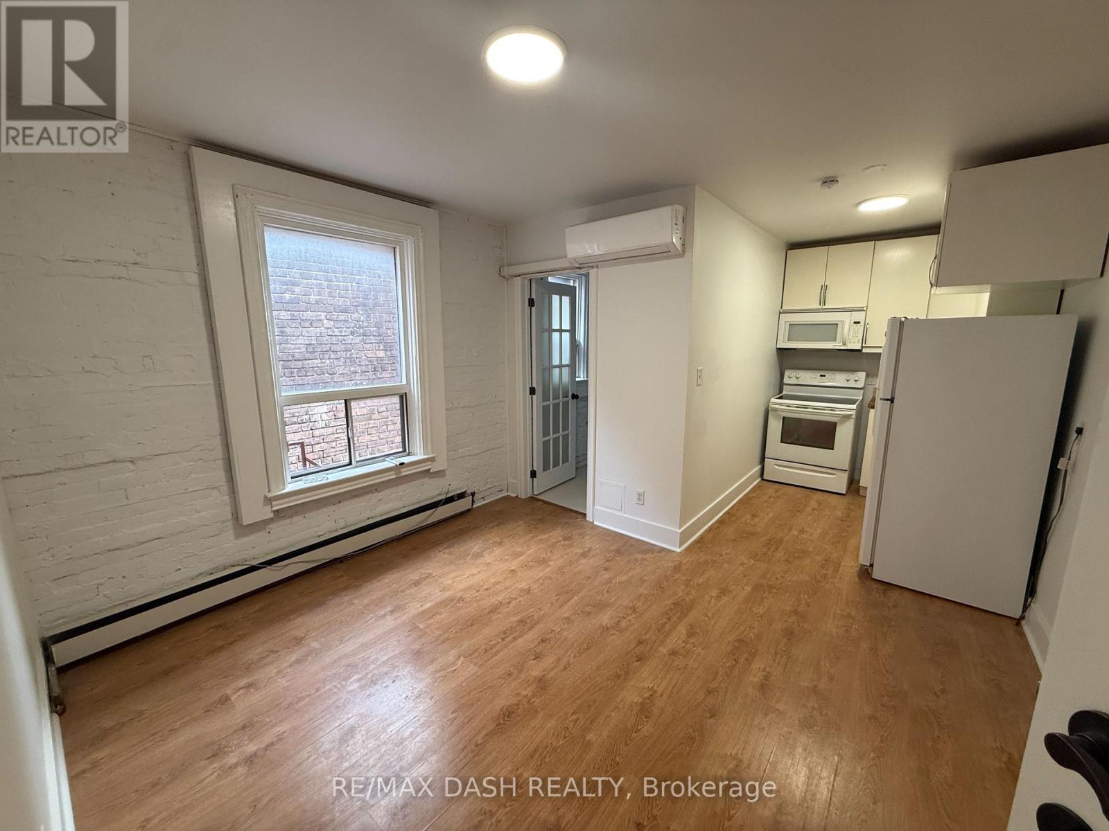2 - 1303 Bloor Street W, Toronto, Ontario M6H 1P1 - Photo 12 - C13831570