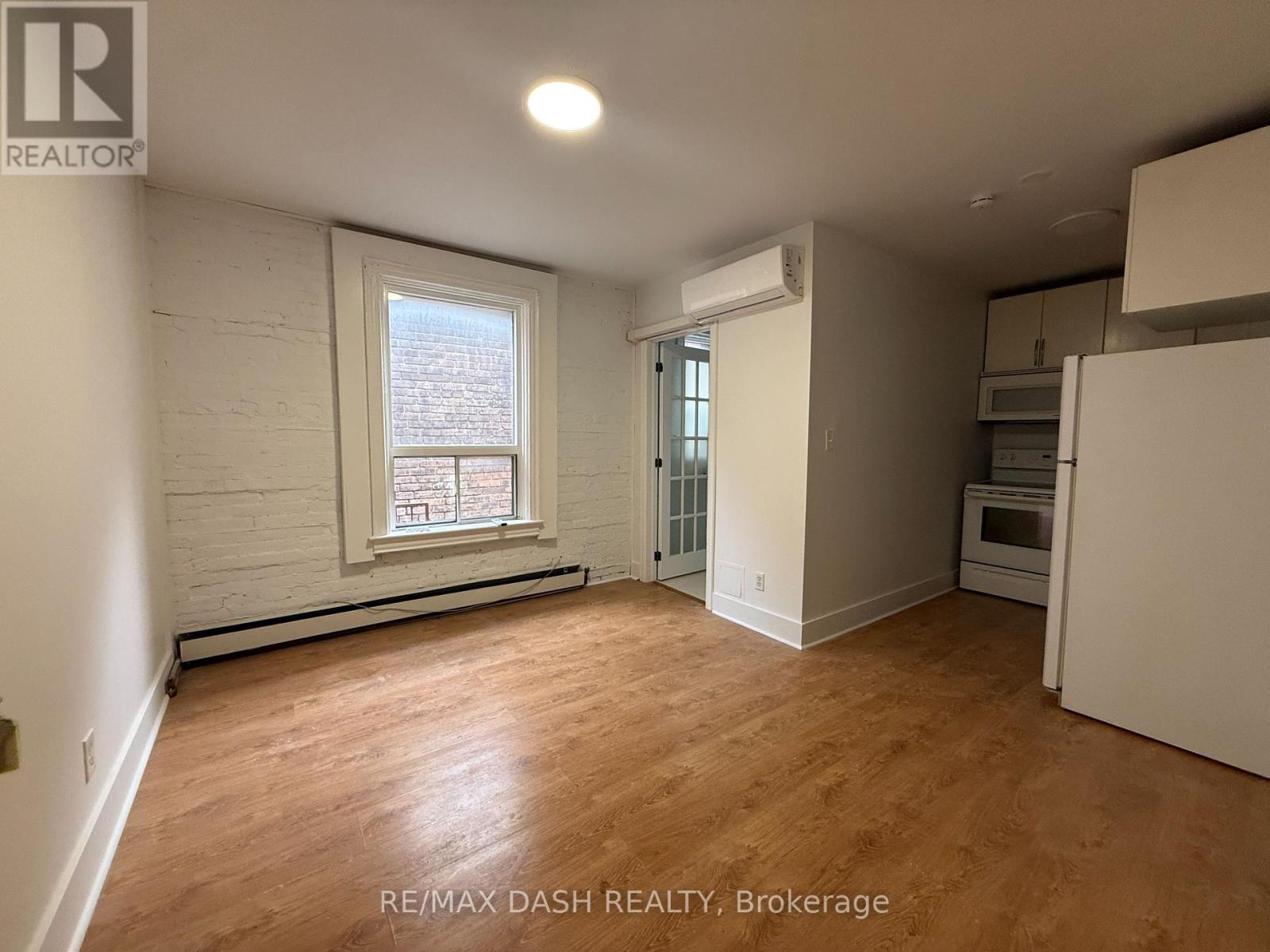2 - 1303 Bloor Street W, Toronto, Ontario M6H 1P1 - Photo 13 - C13831570