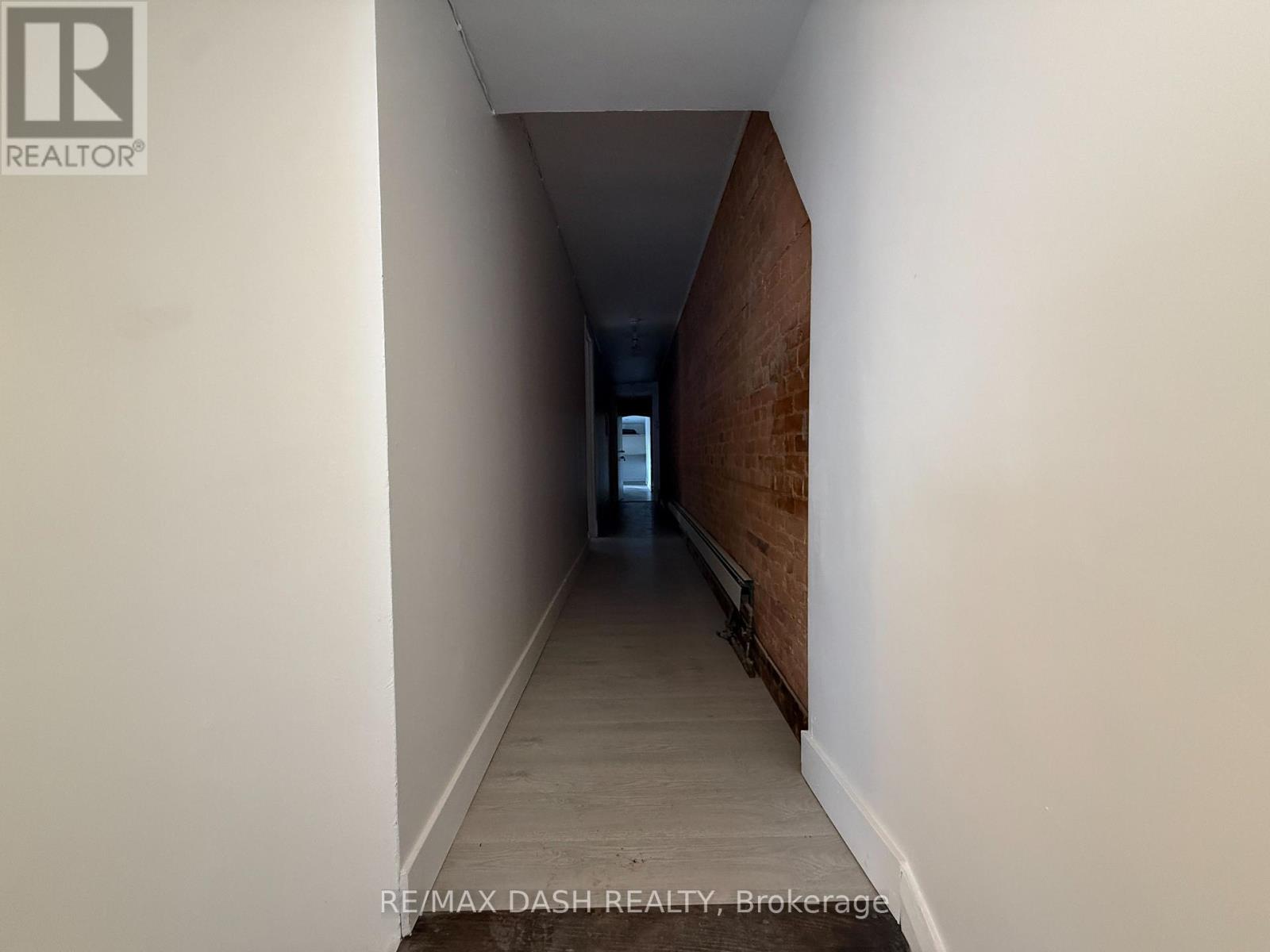 2 - 1303 Bloor Street W, Toronto, Ontario M6H 1P1 - Photo 5 - C13831570